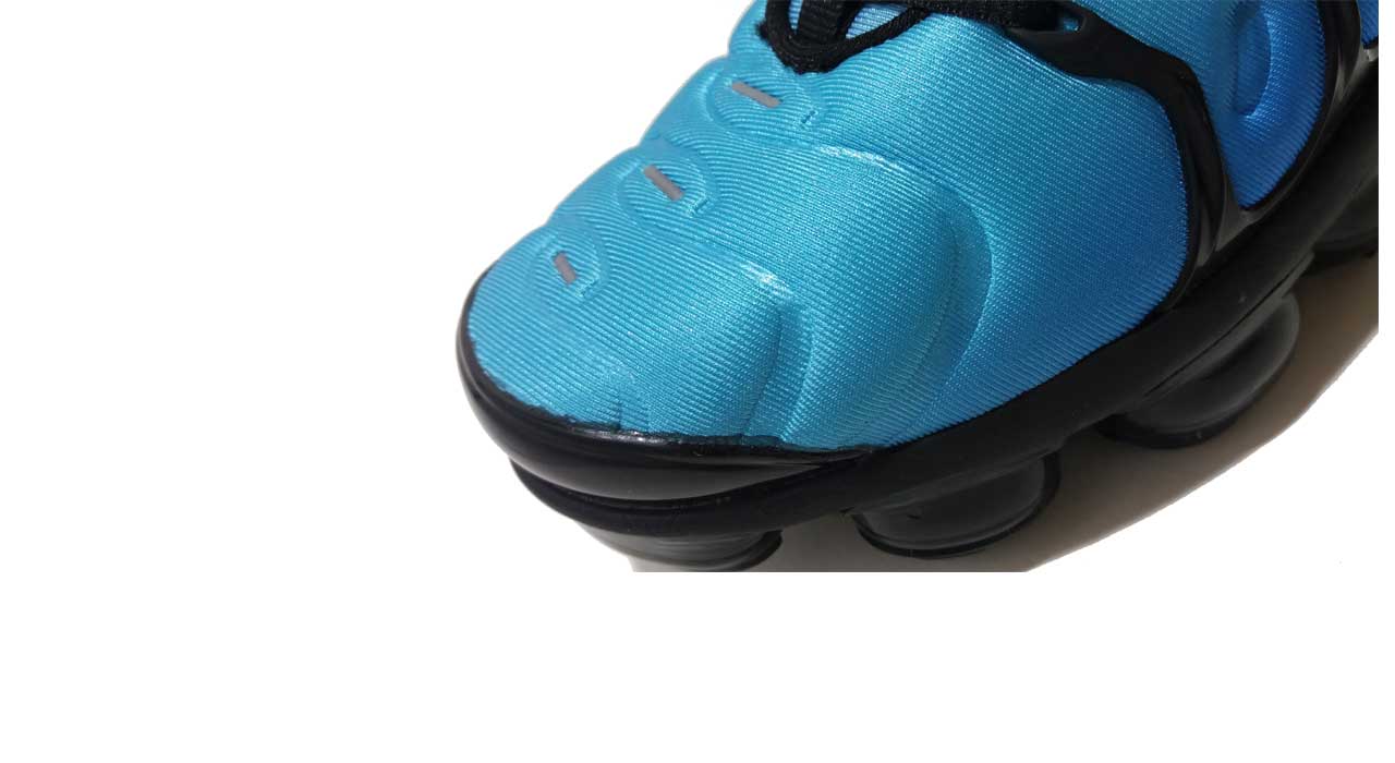 کفش مخصوص دویدن مردانه نایکی مدل AIR VAPORMAX PLUS 